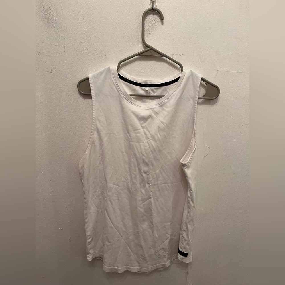 Alphalete Men's Cutoff Tank Size Medium White